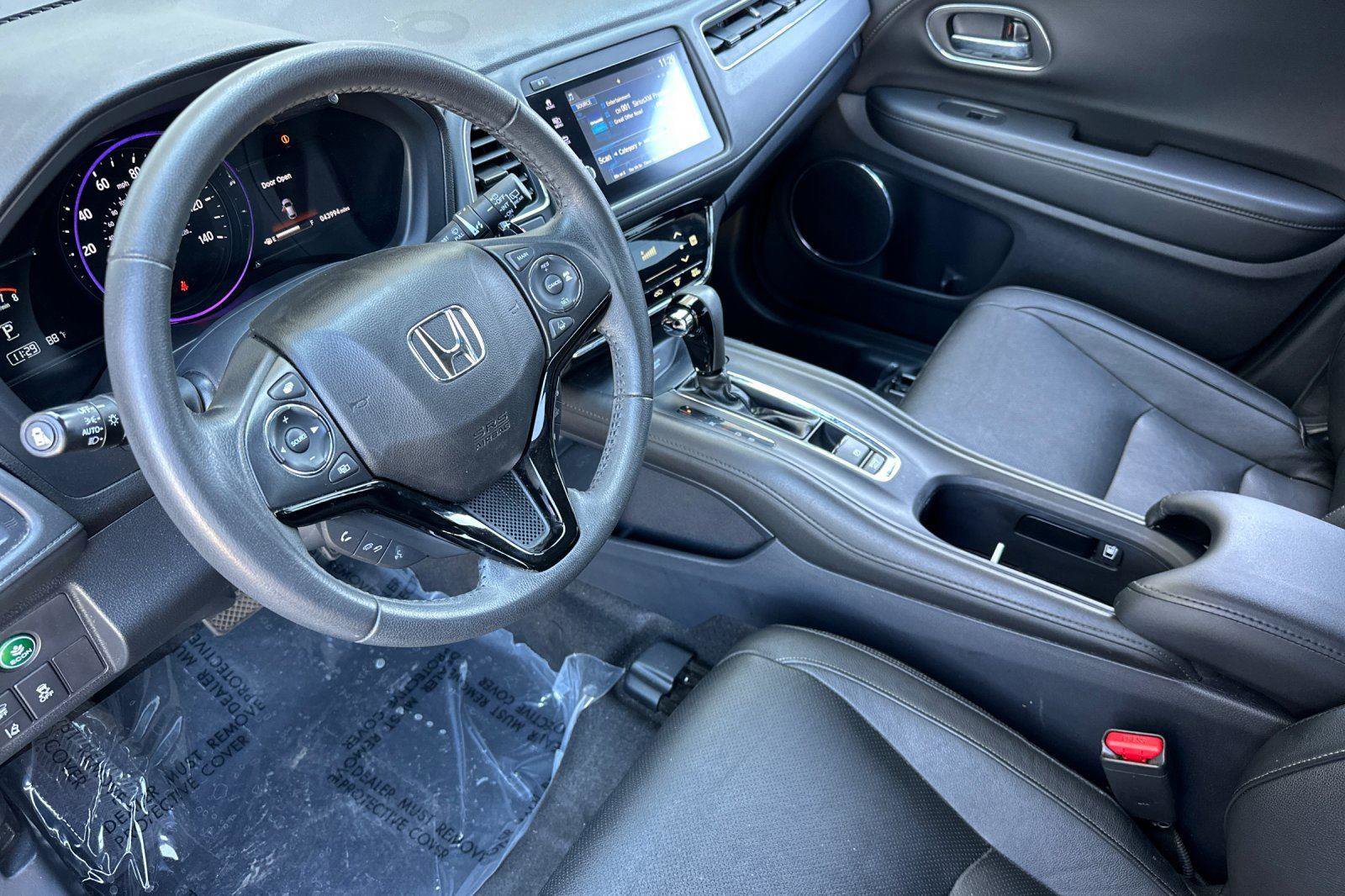 Used 2021 Honda HR-V EX-L image 10