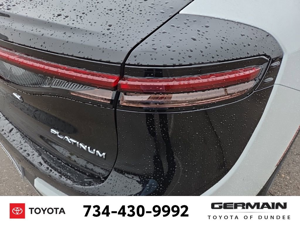 New 2026 Toyota Crown Platinum image 16