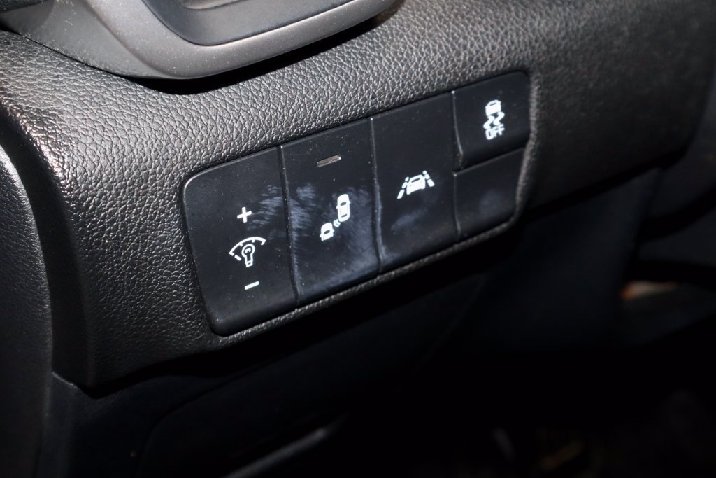 Used 2018 Kia Sportage LX w/ LX Technology Package FWD image 27