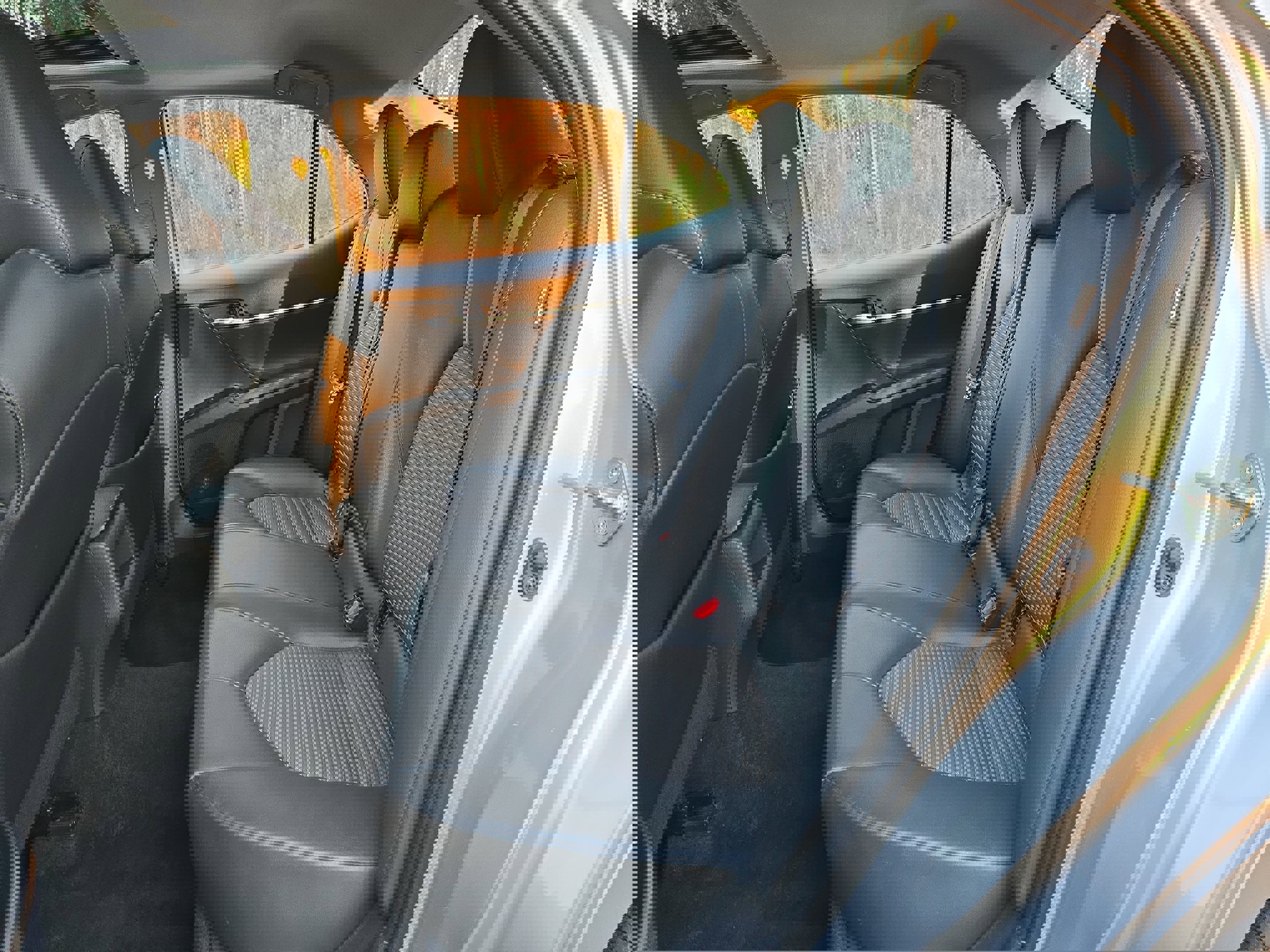 Used 2020 Toyota Camry SE image 13