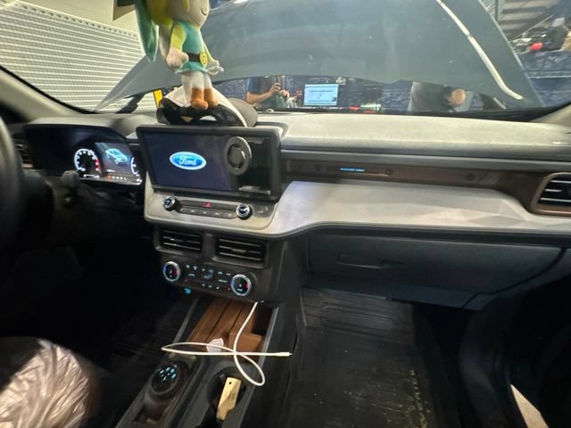 Used 2024 Ford Maverick Lariat w/ 4K Tow Package AWD/4WD image 34