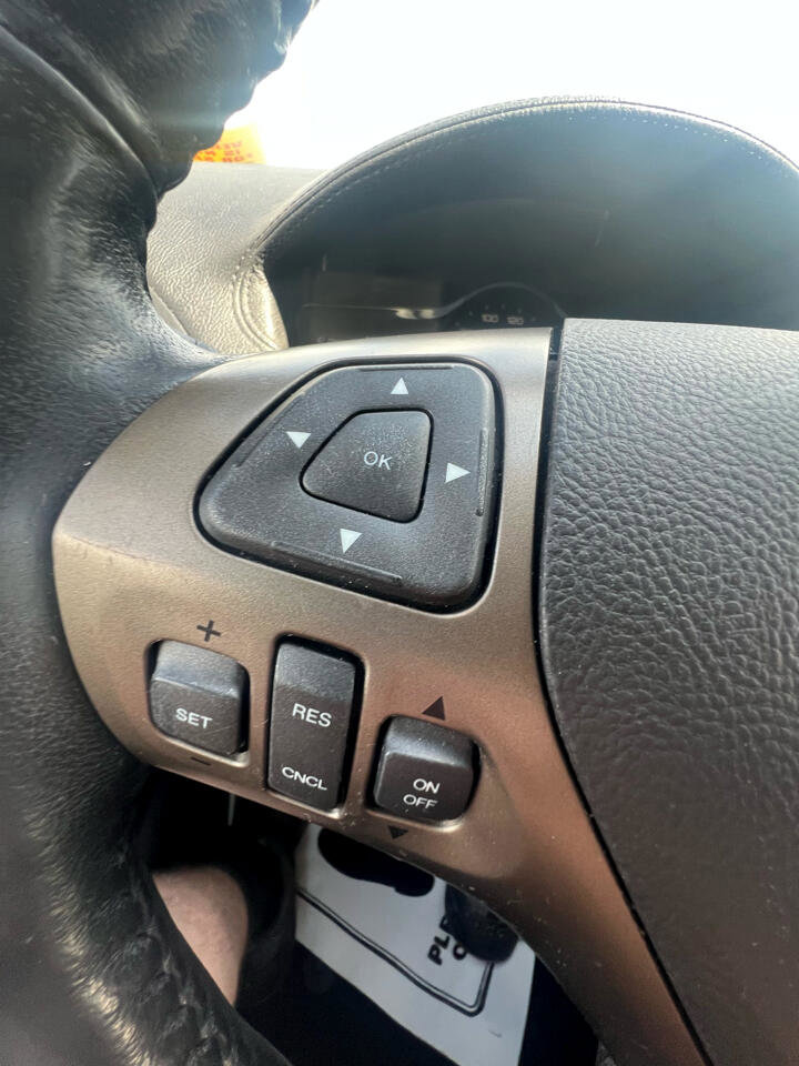 Used 2011 Lincoln MKX AWD w/ Sight & Sound Pkg image 18