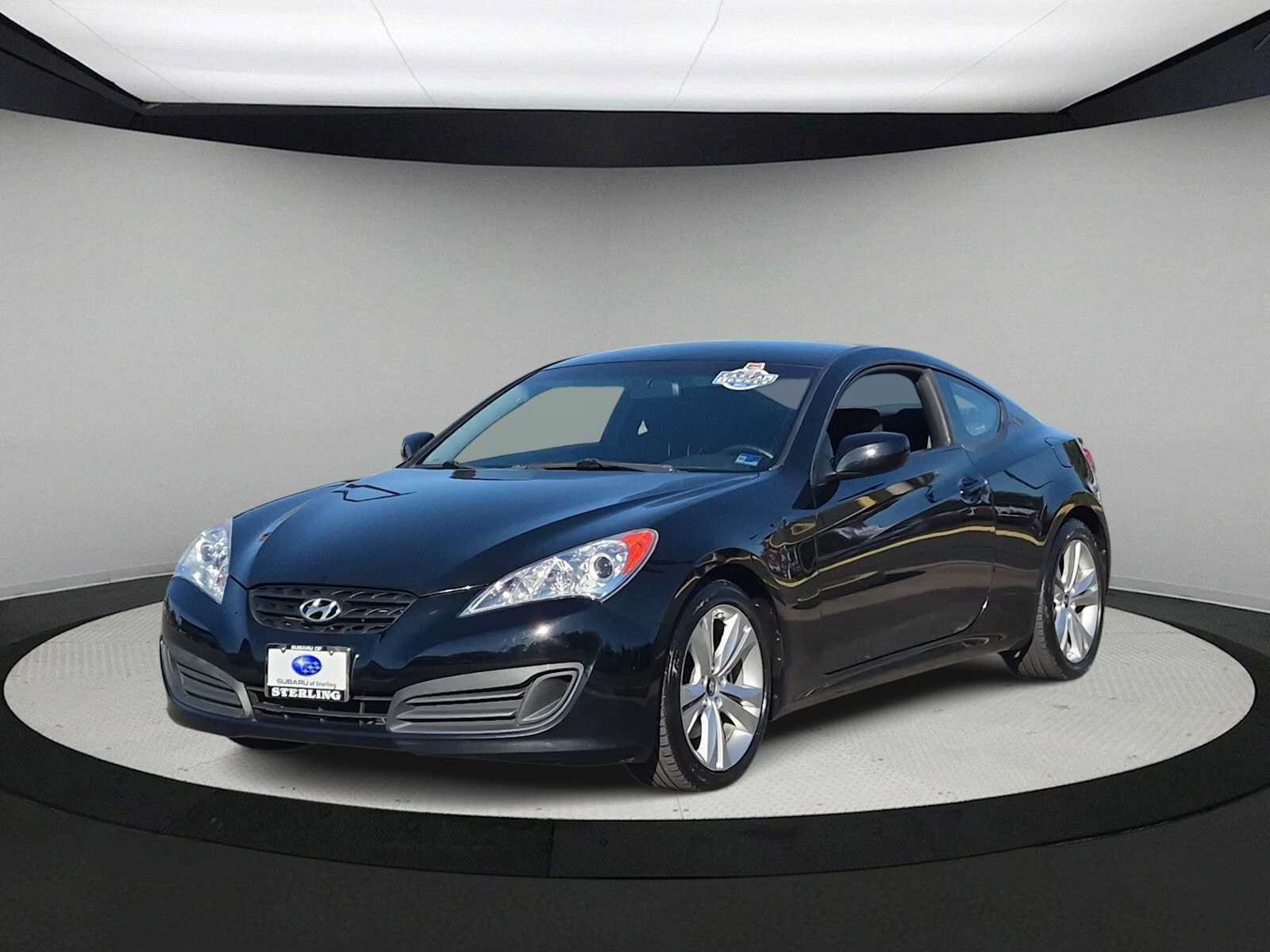 Used 2012 Hyundai Genesis 2.0T RWD image 4