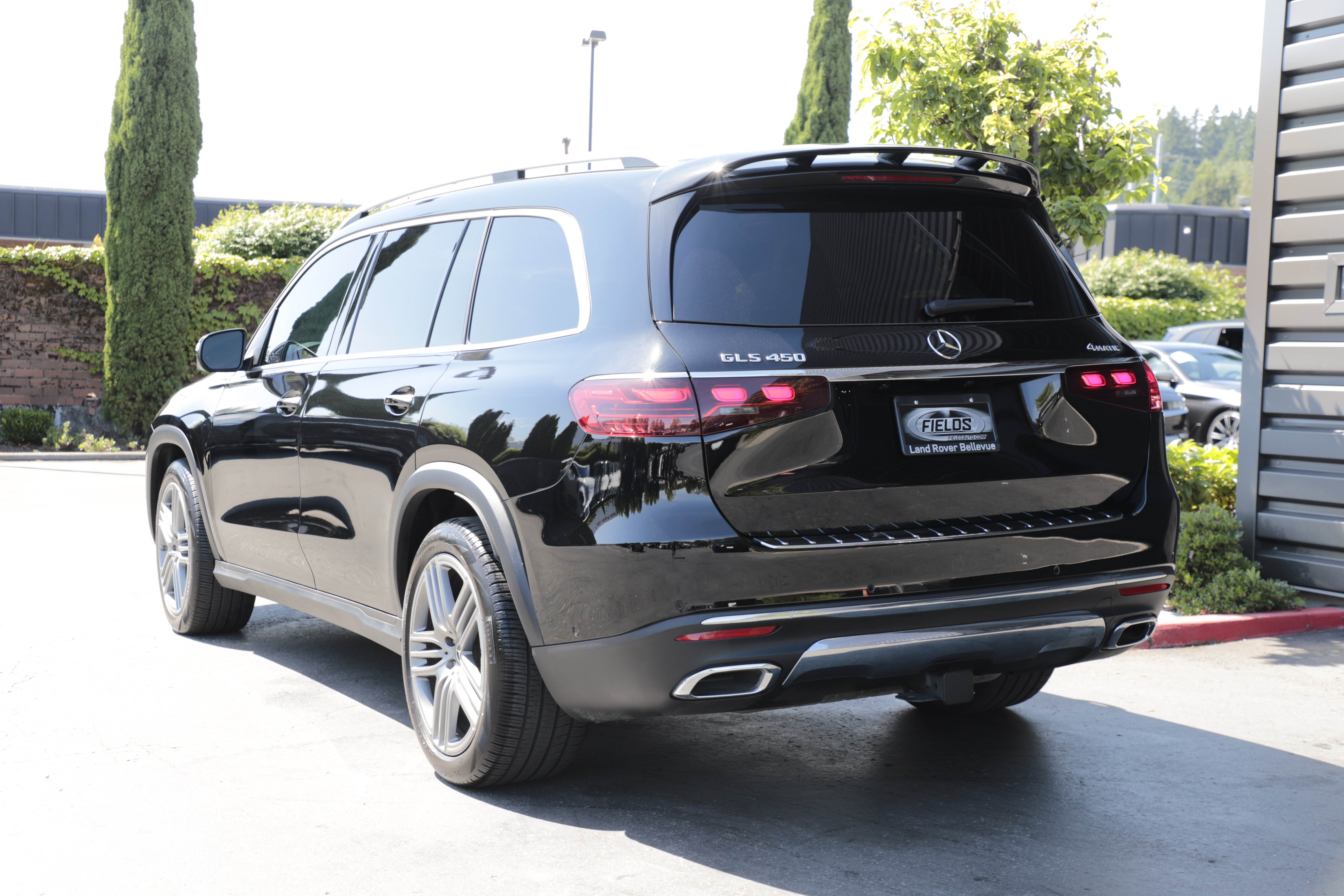 Used 2024 Mercedes-Benz GLS 450 4MATIC image 6