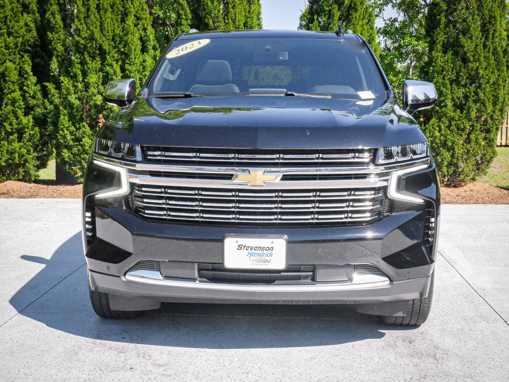 Used 2023 Chevrolet Tahoe Premier AWD/4WD image 3