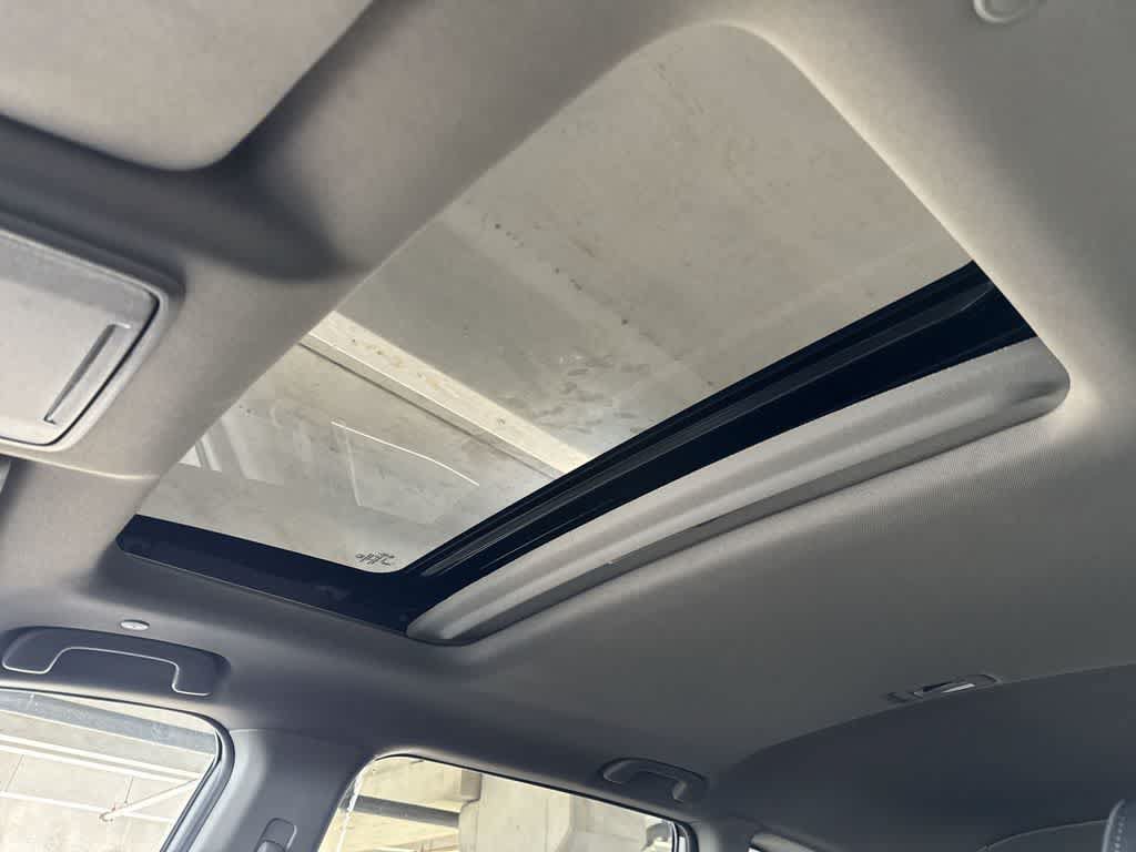 Used 2026 Honda CR-V EX image 16