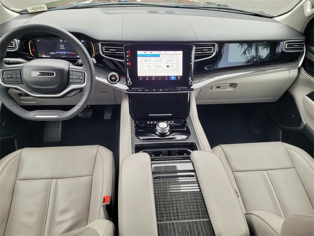 Used 2022 Jeep Wagoneer Series II image 10