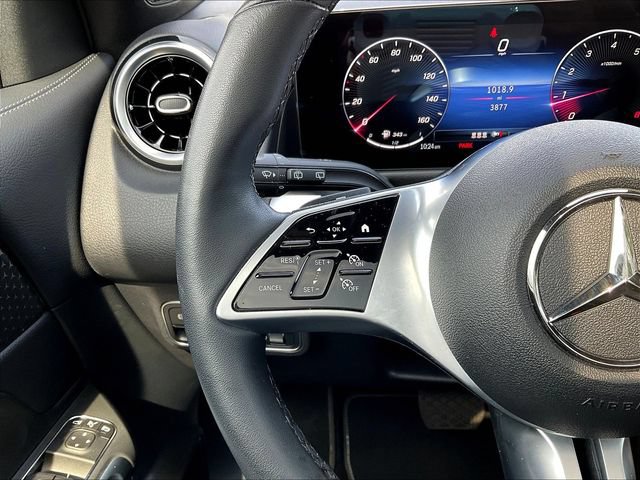 Used 2026 Mercedes-Benz GLB 250 4MATIC image 13