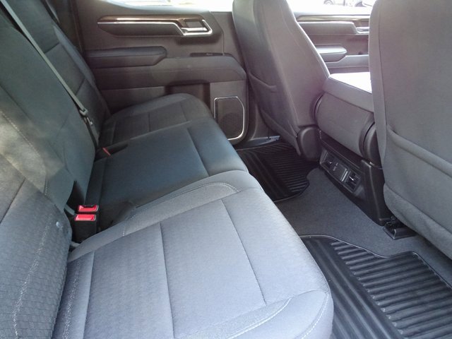 Used 2023 Chevrolet Silverado 1500 LT image 10