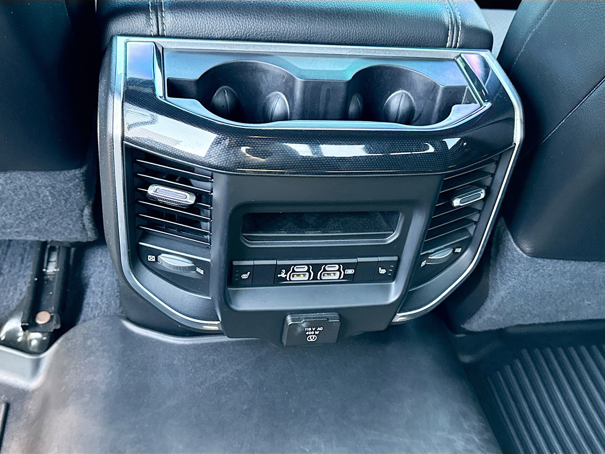 Used 2020 RAM 2500 Laramie image 19