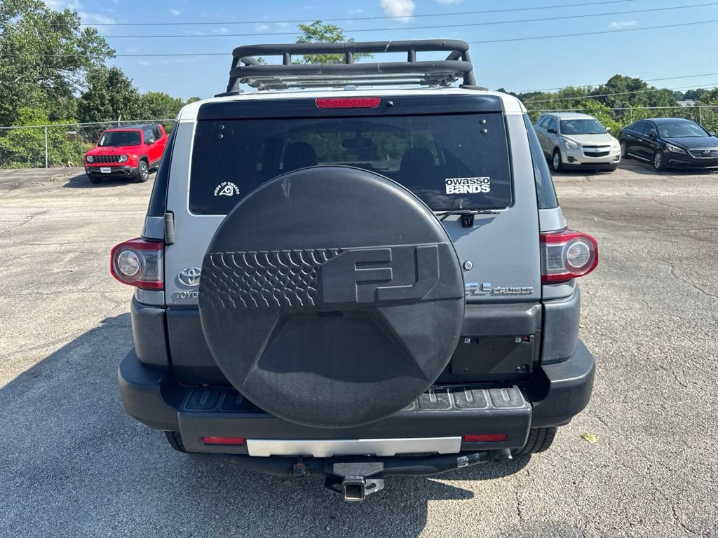 Used 2014 Toyota FJ Cruiser 4WD w/ Convenience Package image 5