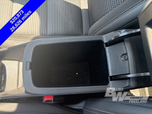 Used 2024 Chevrolet Trax LT w/ Sunroof Package FWD image 22