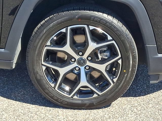 Used 2025 Jeep Compass Limited AWD/4WD image 28
