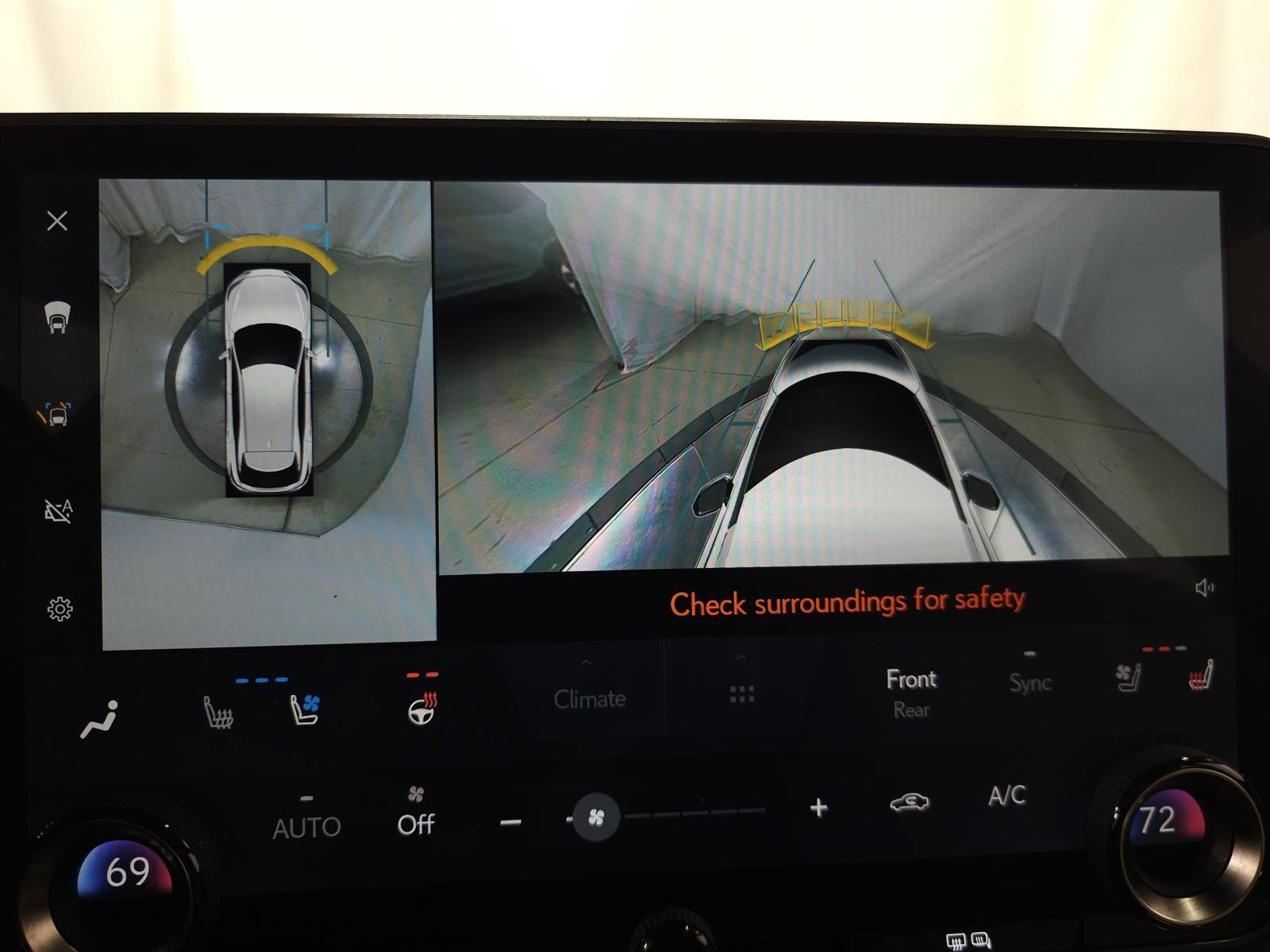 Certified 2023 Lexus RX 350 w/ Cold Area Package AWD/4WD image 29