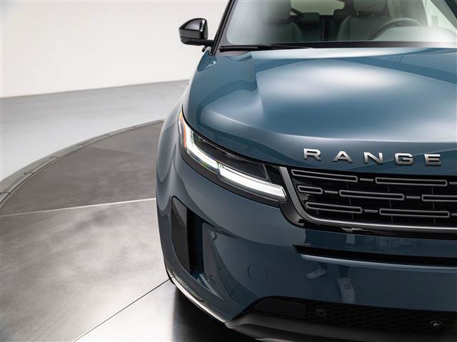 New 2026 Land Rover Range Rover Evoque S AWD/4WD image 10