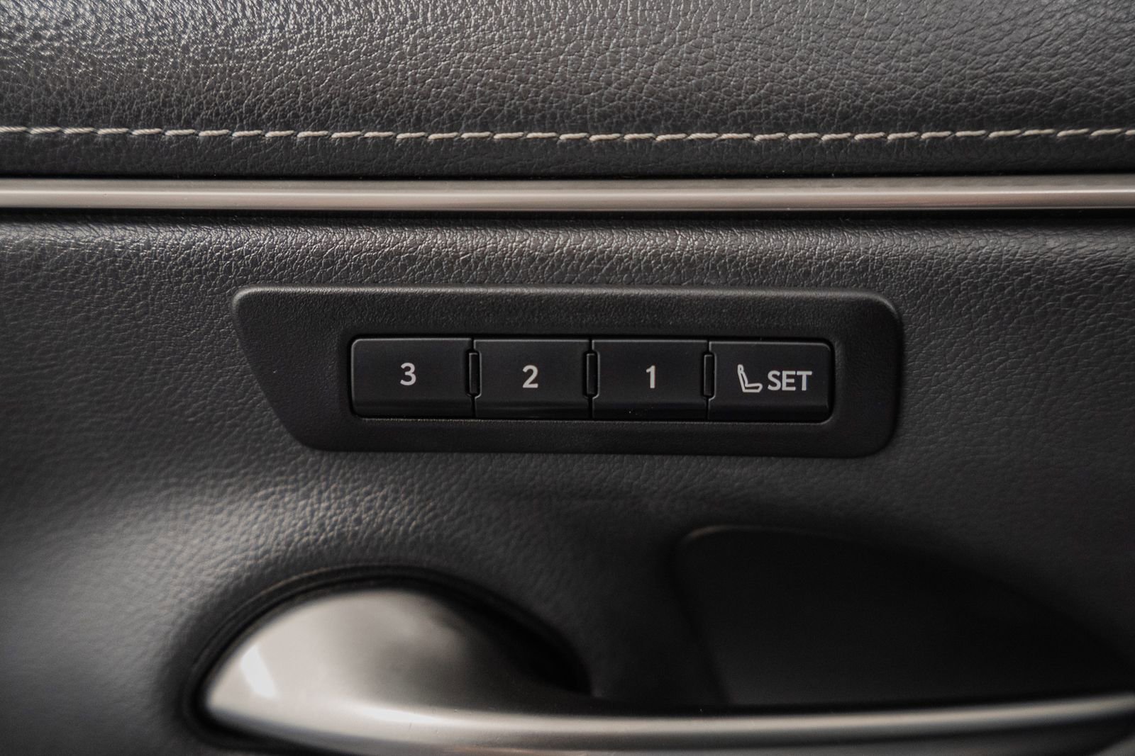 Used 2021 Lexus ES 350 F Sport w/ Accessory Package image 47