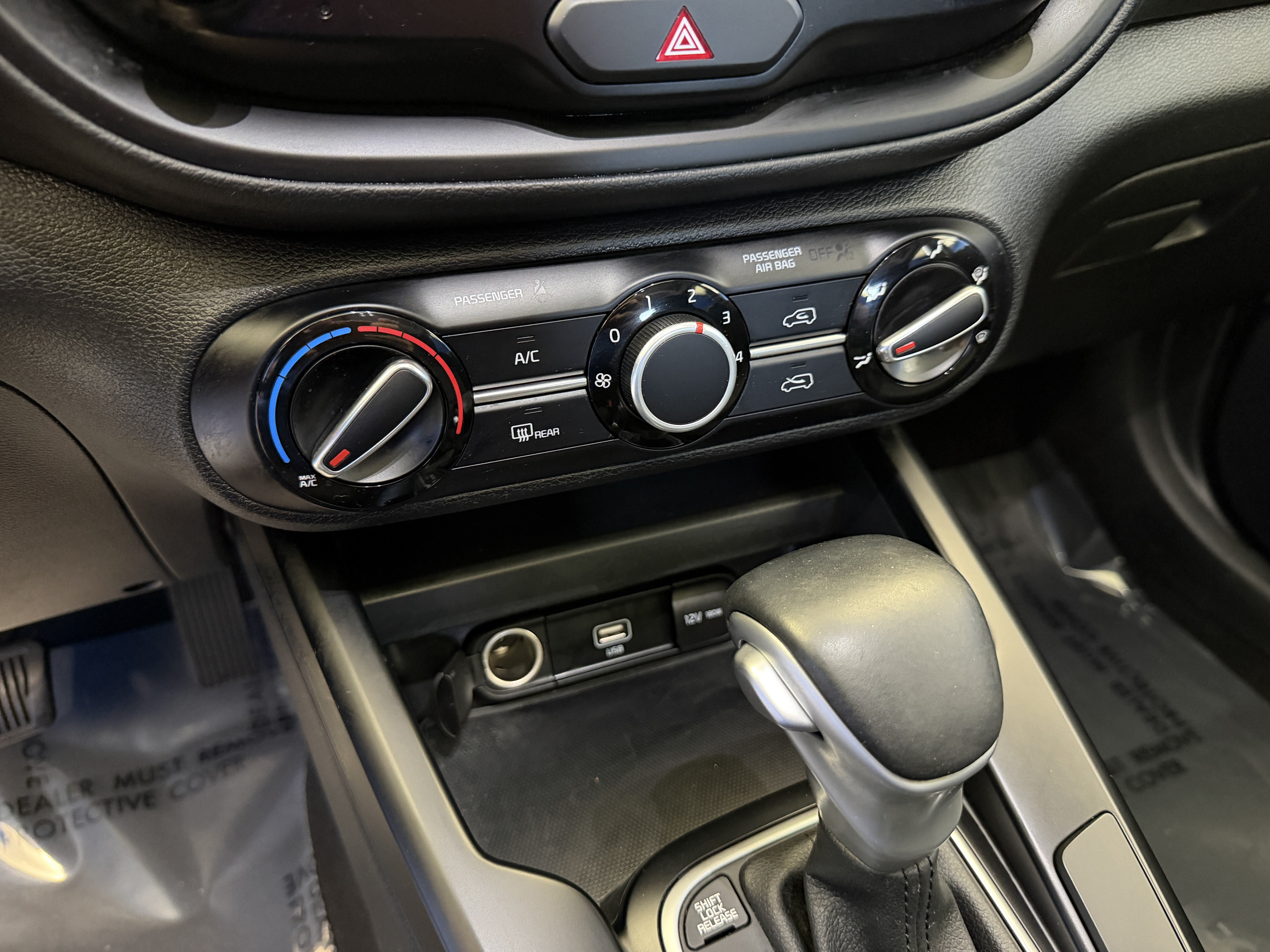 Used 2021 Kia Soul GT-Line FWD image 19