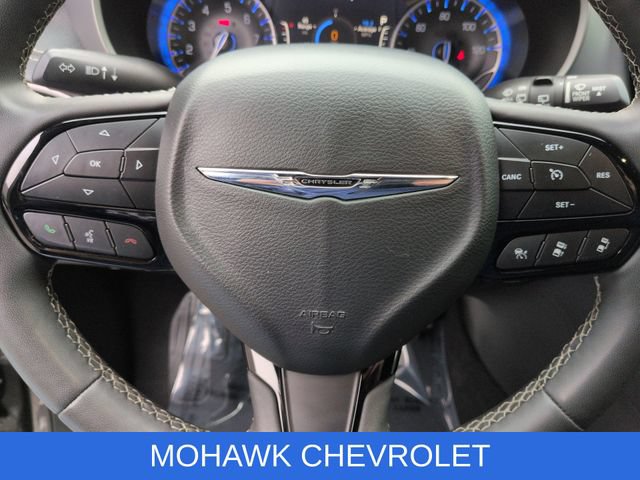 Used 2022 Chrysler Pacifica Touring-L w/ S Appearance Package AWD/4WD image 12