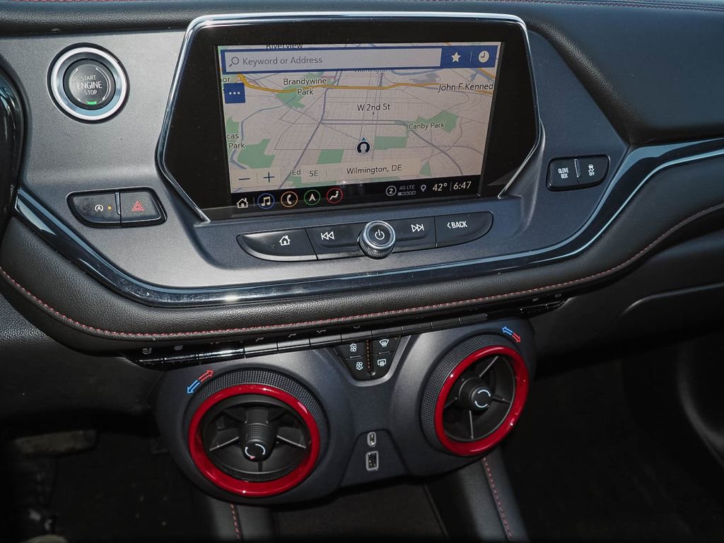 Certified 2022 Chevrolet Blazer RS w/ Enhanced Convenience Package image 11