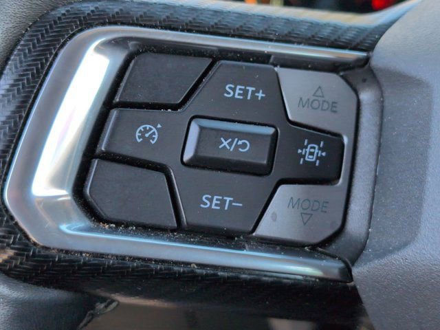 Used 2024 Ford Mustang Premium image 20