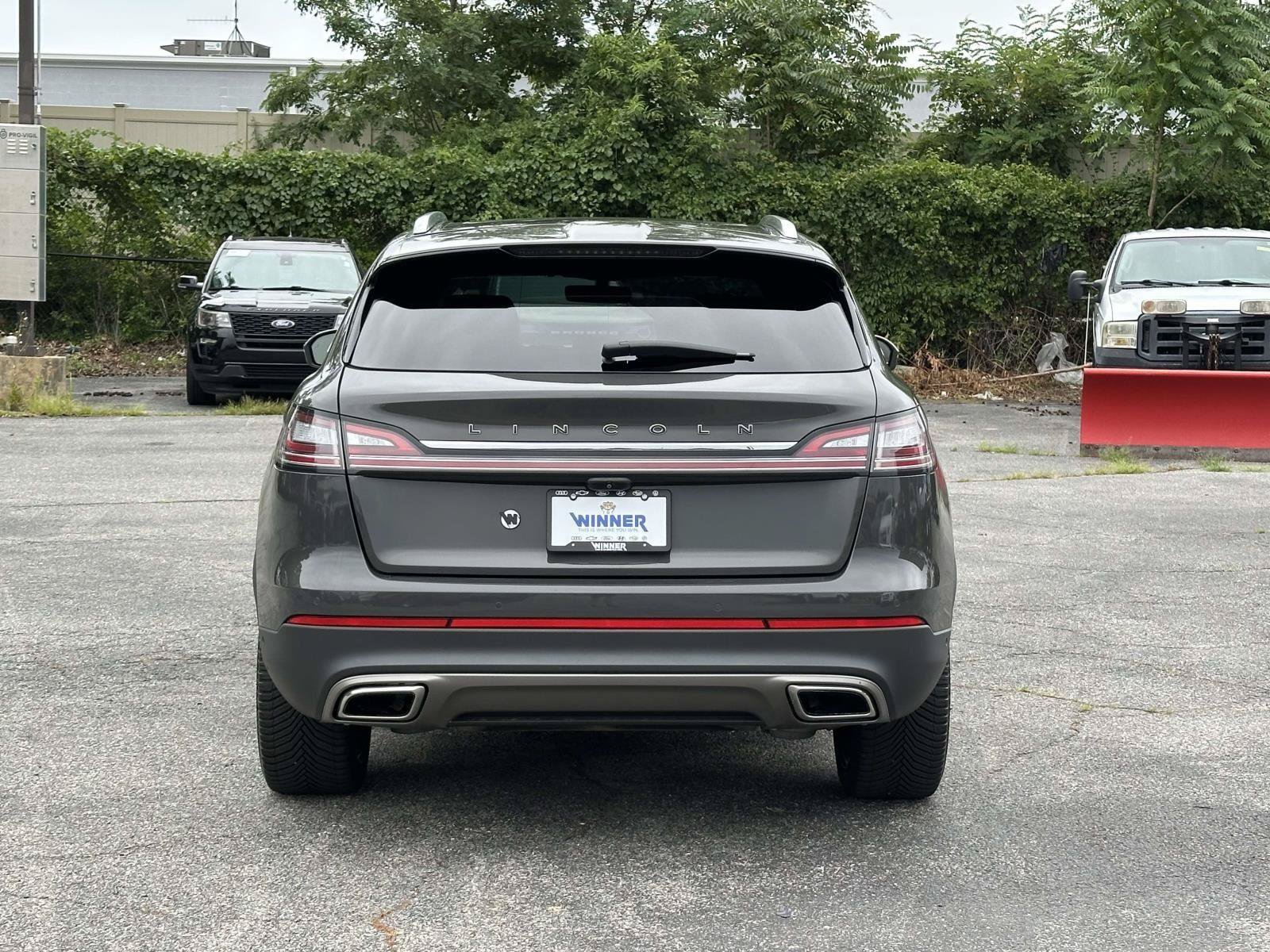 Used 2022 Lincoln Nautilus Black Label AWD/4WD image 3