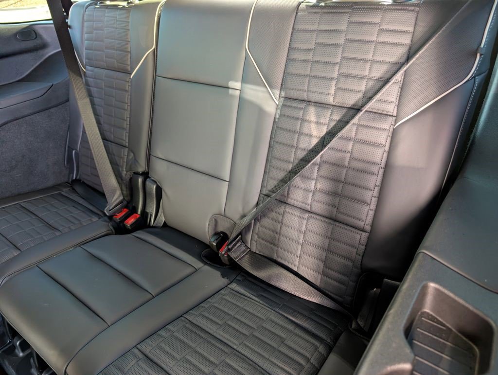 Certified 2026 Cadillac Escalade V w/ LPO, ONYX Package image 24