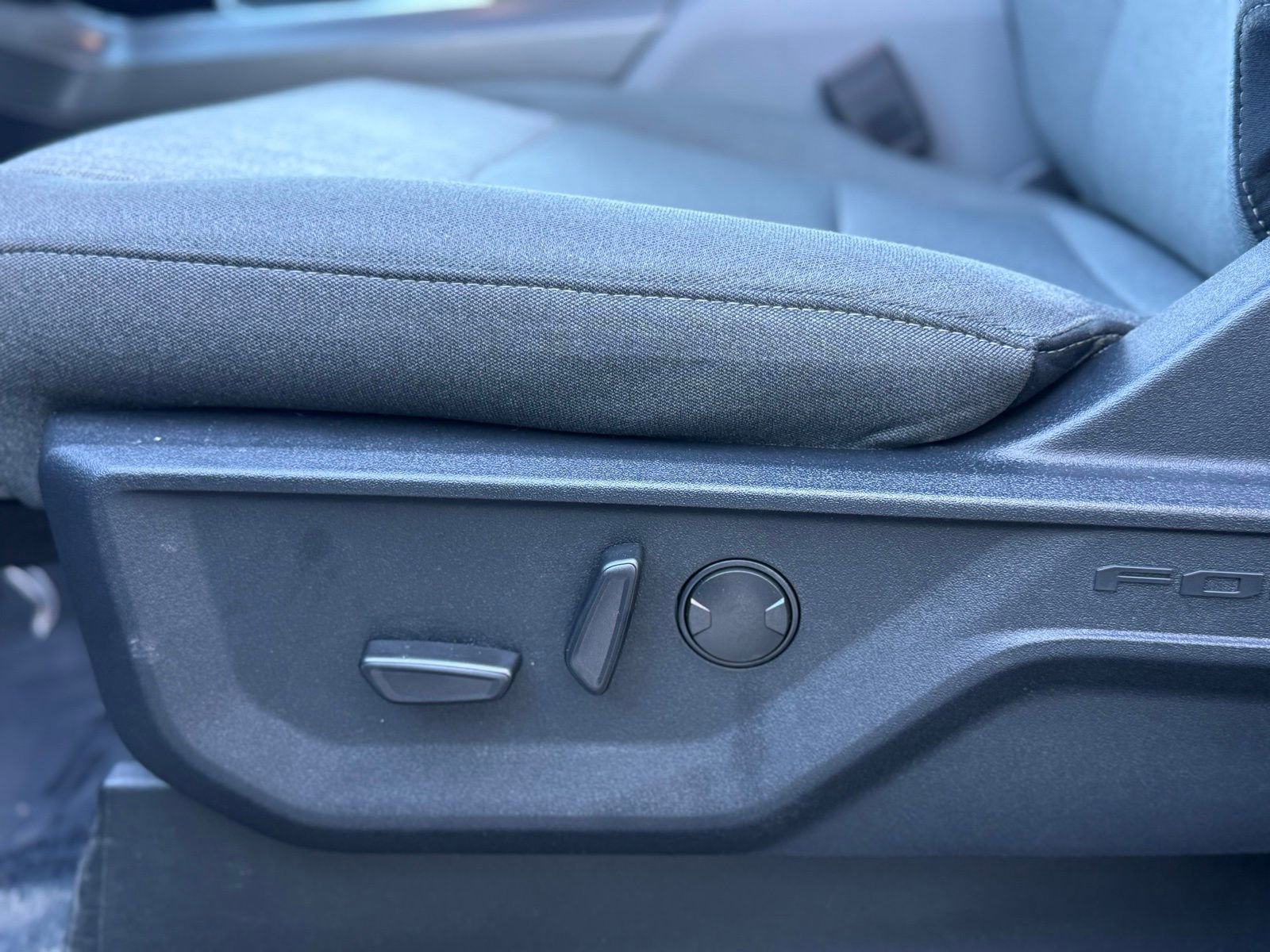 Used 2023 Ford F150 XLT w/ Equipment Group 302A High image 9