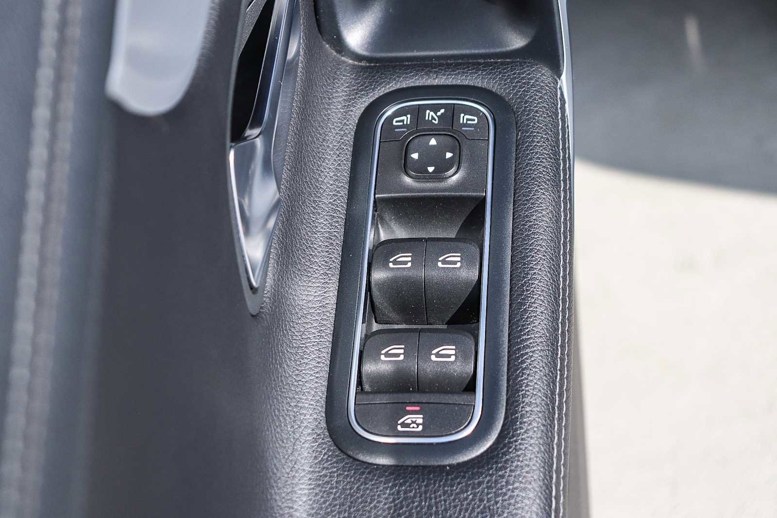 Used 2020 Mercedes-Benz CLA 250 image 29