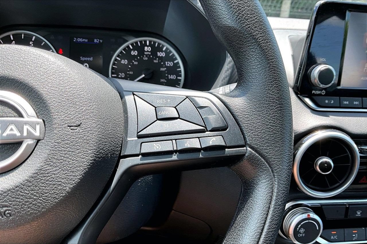 Used 2024 Nissan Sentra S FWD image 27