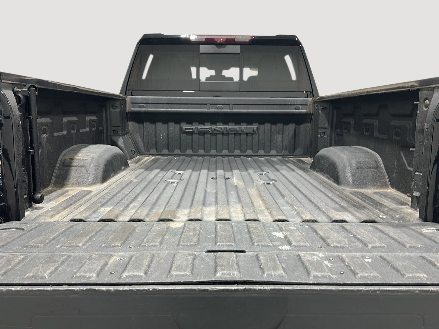 Used 2022 GMC Sierra 3500 Denali w/ Denali Ultimate Package image 23