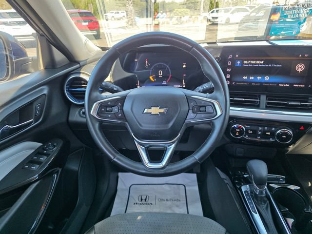 Used 2024 Chevrolet Trax LT w/ Driver Confidence Package FWD image 26