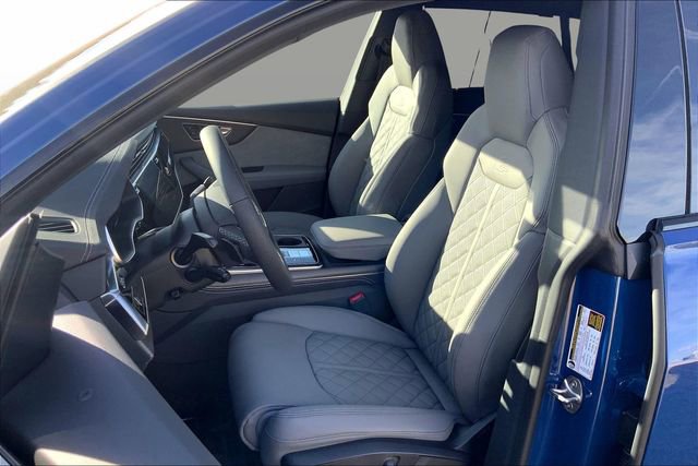 New 2026 Audi SQ8 Premium Plus image 8