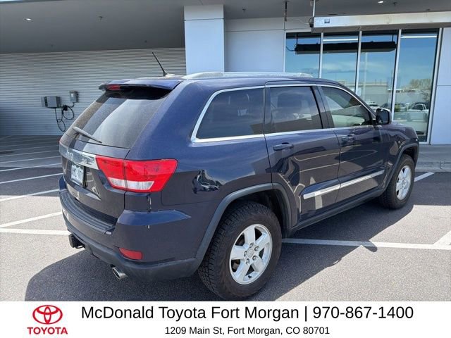 Used 2012 Jeep Grand Cherokee Laredo w/ Laredo E Group AWD/4WD image 3