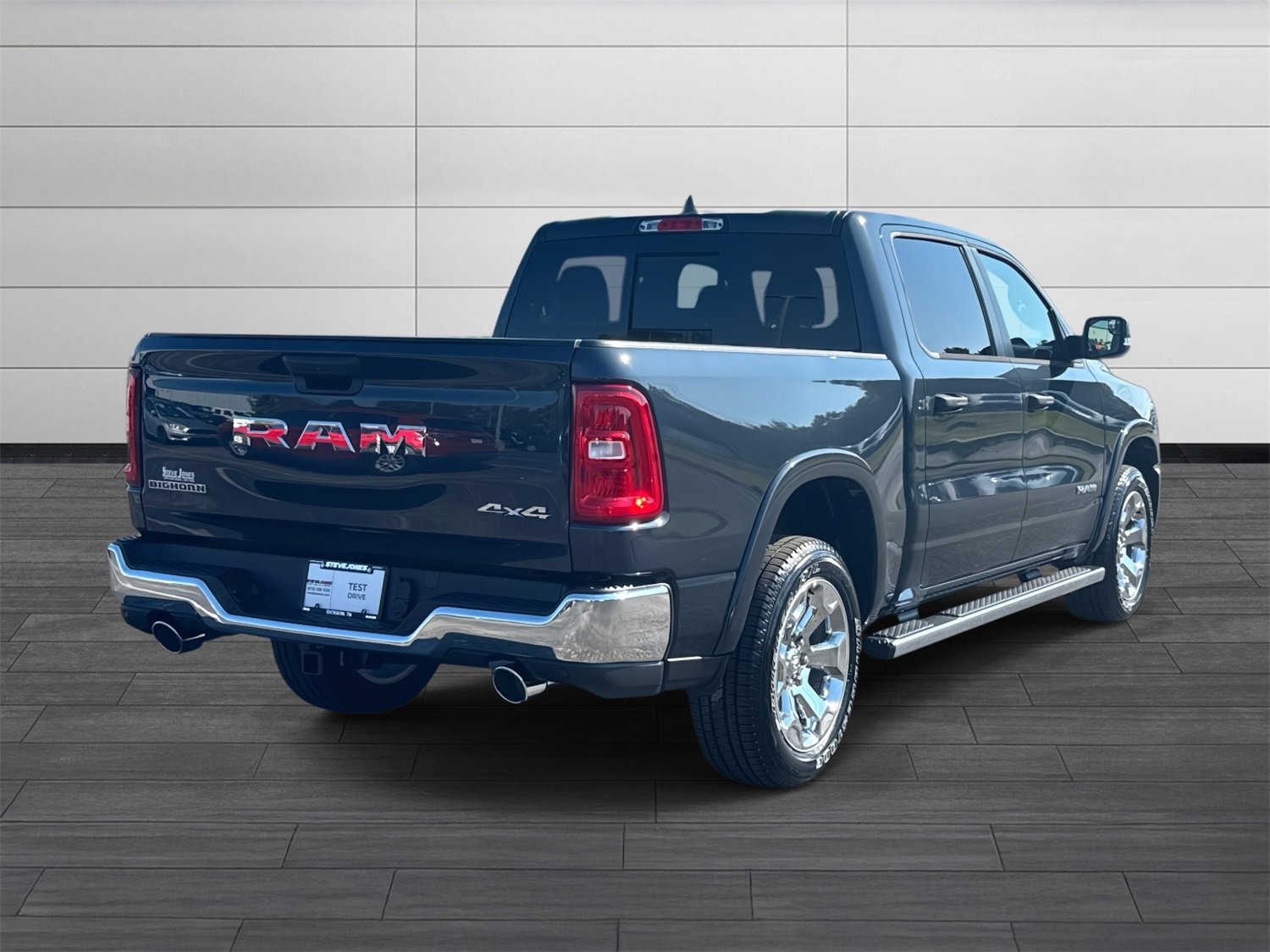 New 2026 RAM 1500 4x4 Crew Cab image 4