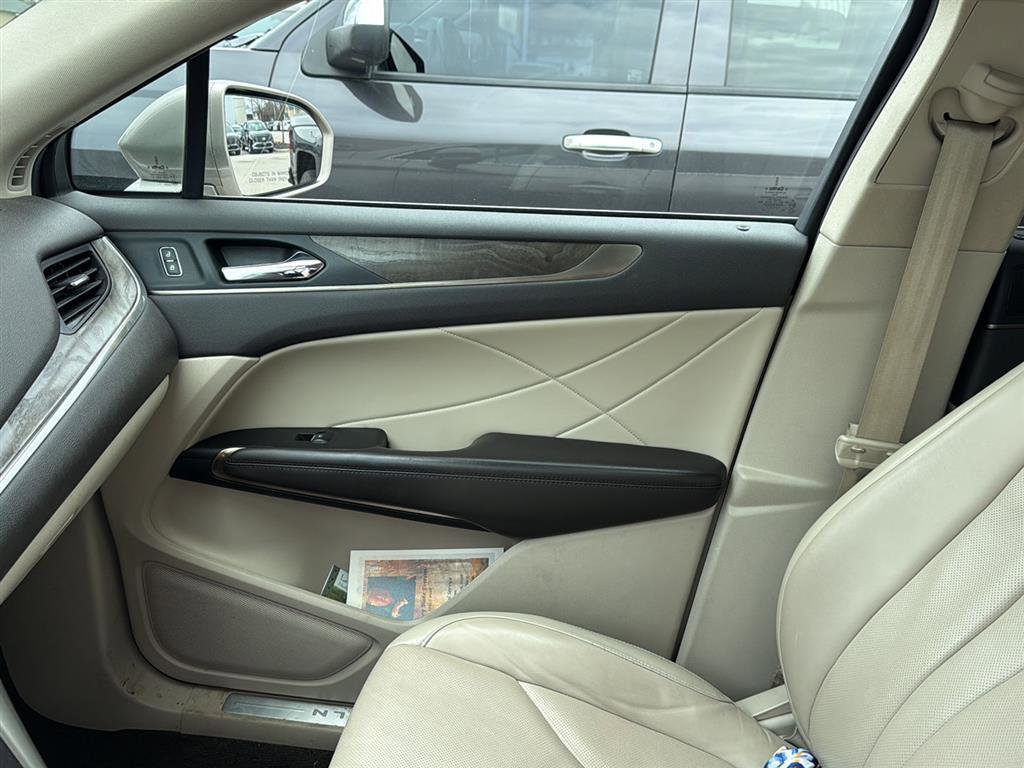 Used 2019 Lincoln MKC Reserve w/ MKC Climate Package AWD/4WD image 14