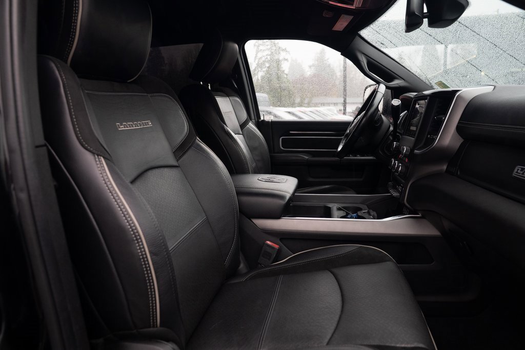 Used 2020 RAM 2500 Laramie w/ Night Edition image 25