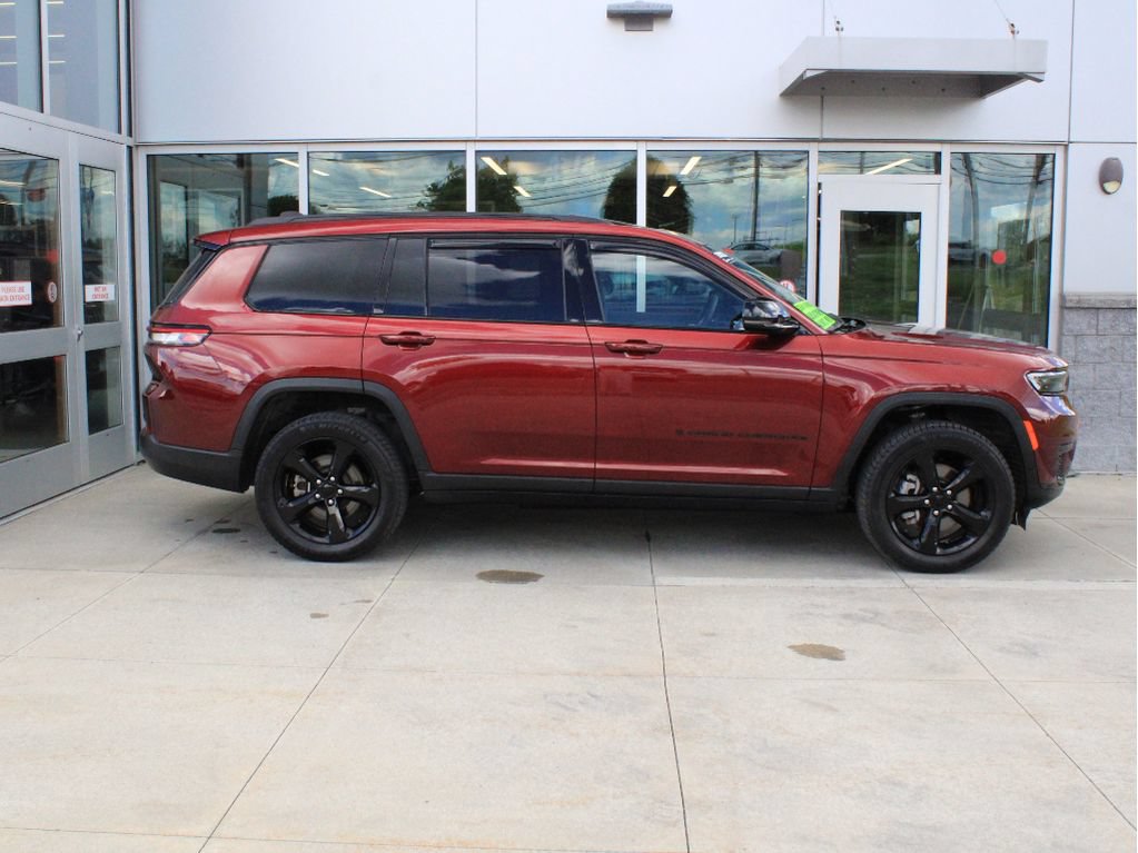 Certified 2023 Jeep Grand Cherokee L Laredo AWD/4WD image 4