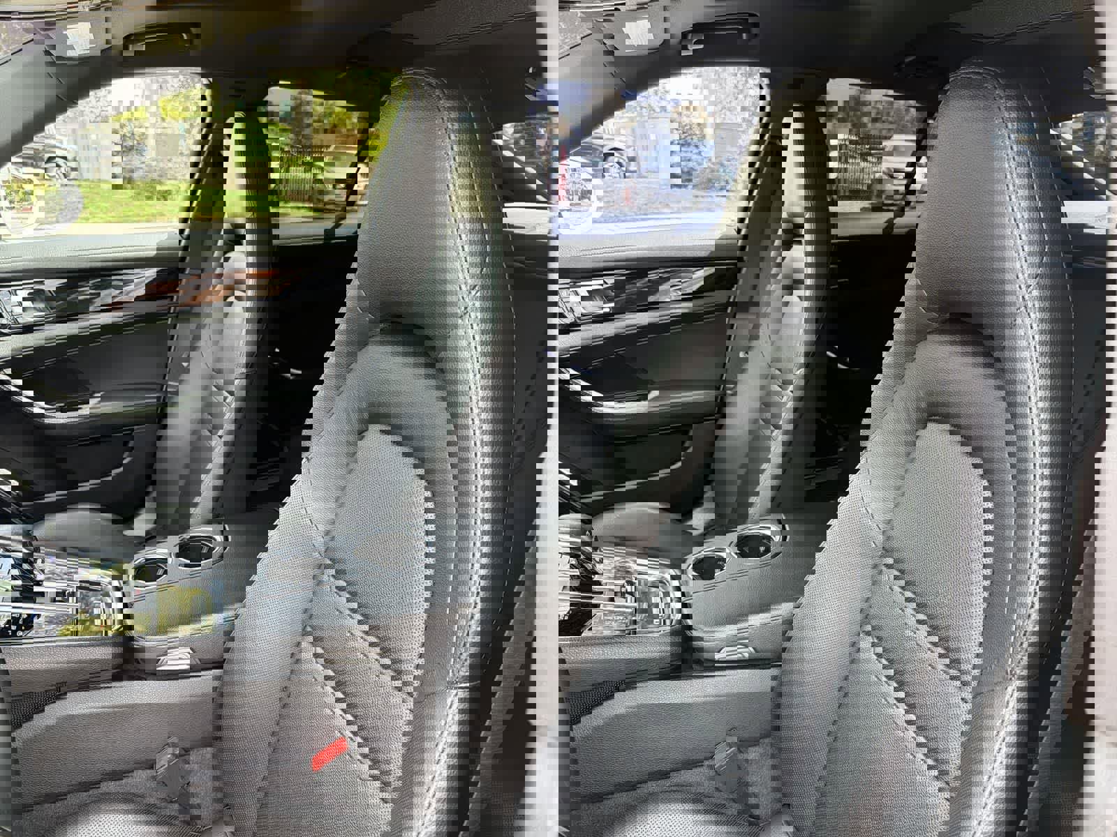 Used 2021 Porsche Panamera 4 image 26