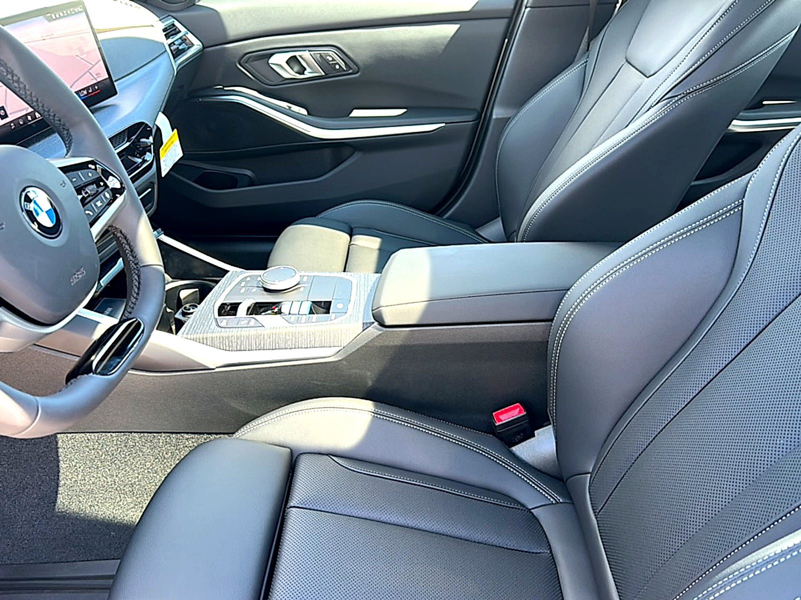 New 2026 BMW 330i Sedan w/ Premium Package RWD image 10