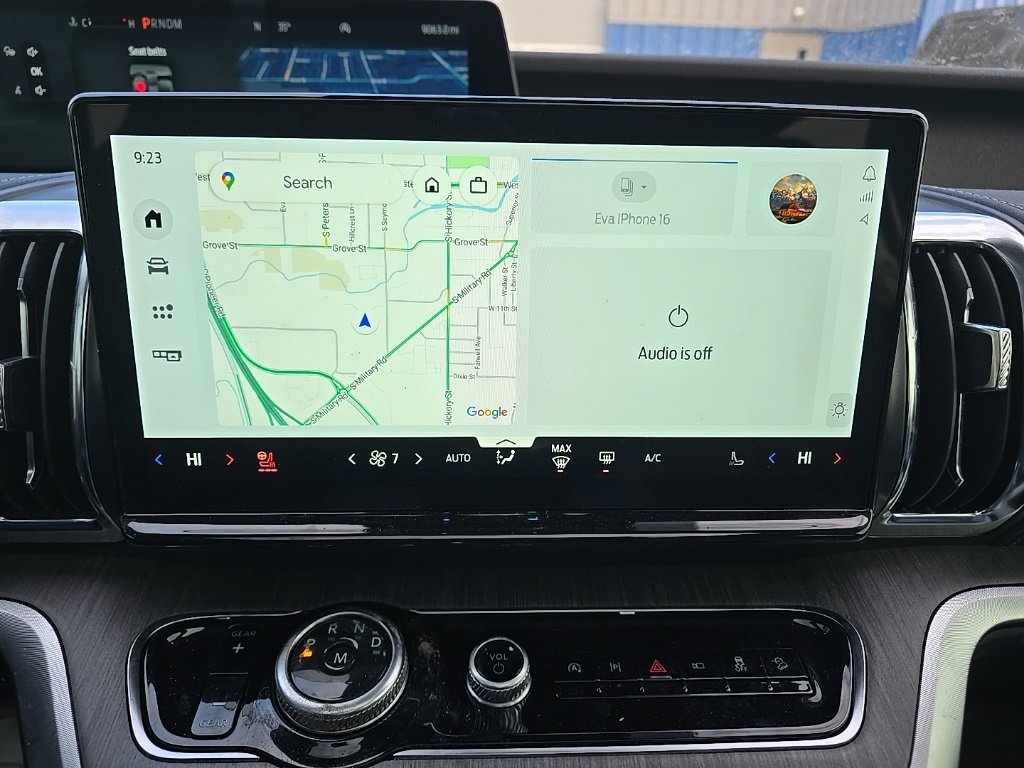 Used 2025 Ford Expedition Platinum w/ Platinum Ultimate Package image 26