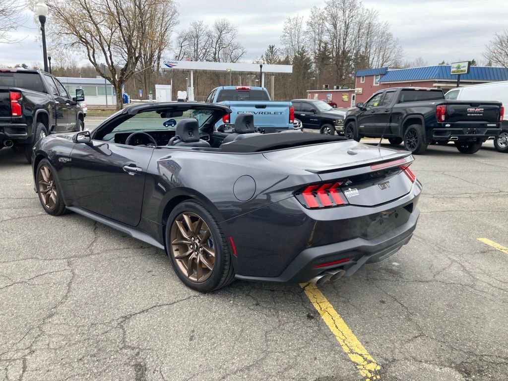 Used 2024 Ford Mustang GT Premium image 13