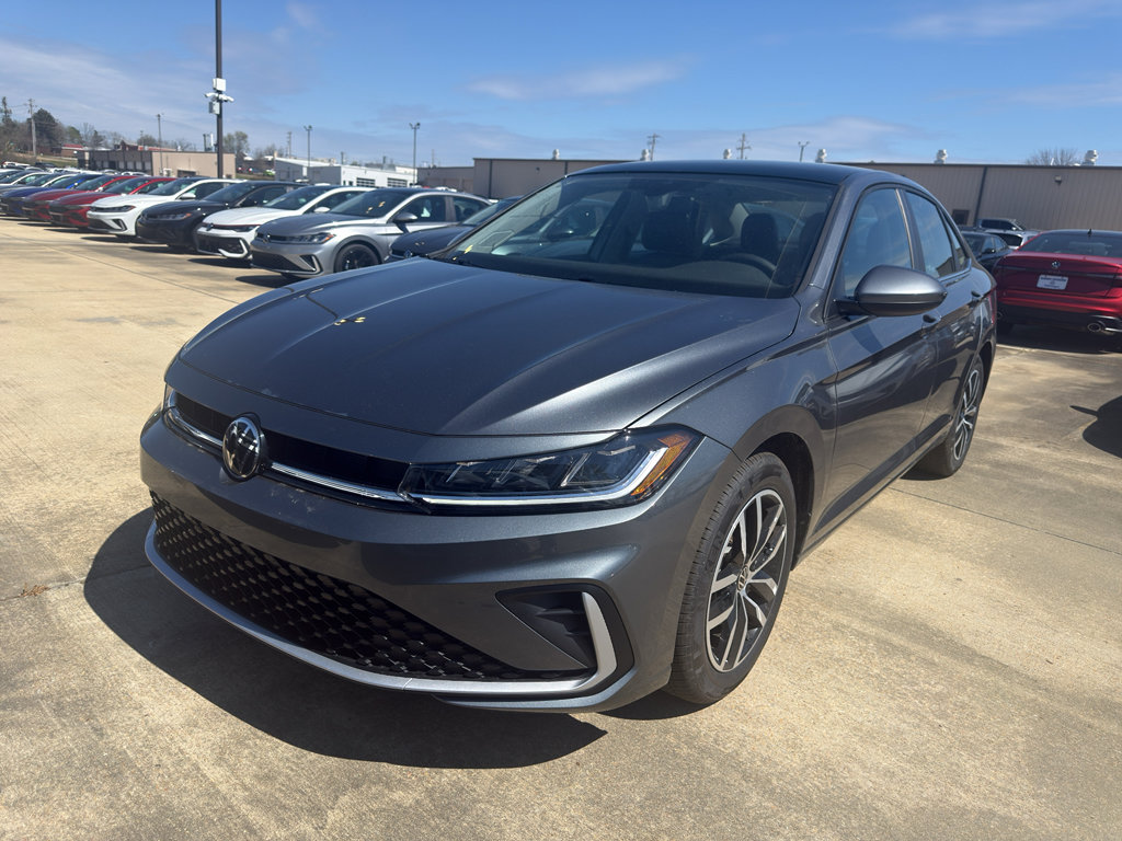 New 2026 Volkswagen Jetta SE FWD image 1