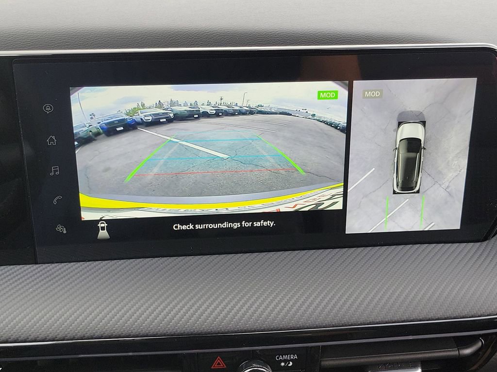 New 2025 Nissan Kicks SR image 6