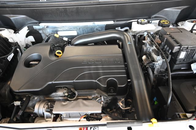 Used 2024 Chevrolet Equinox LT FWD image 30