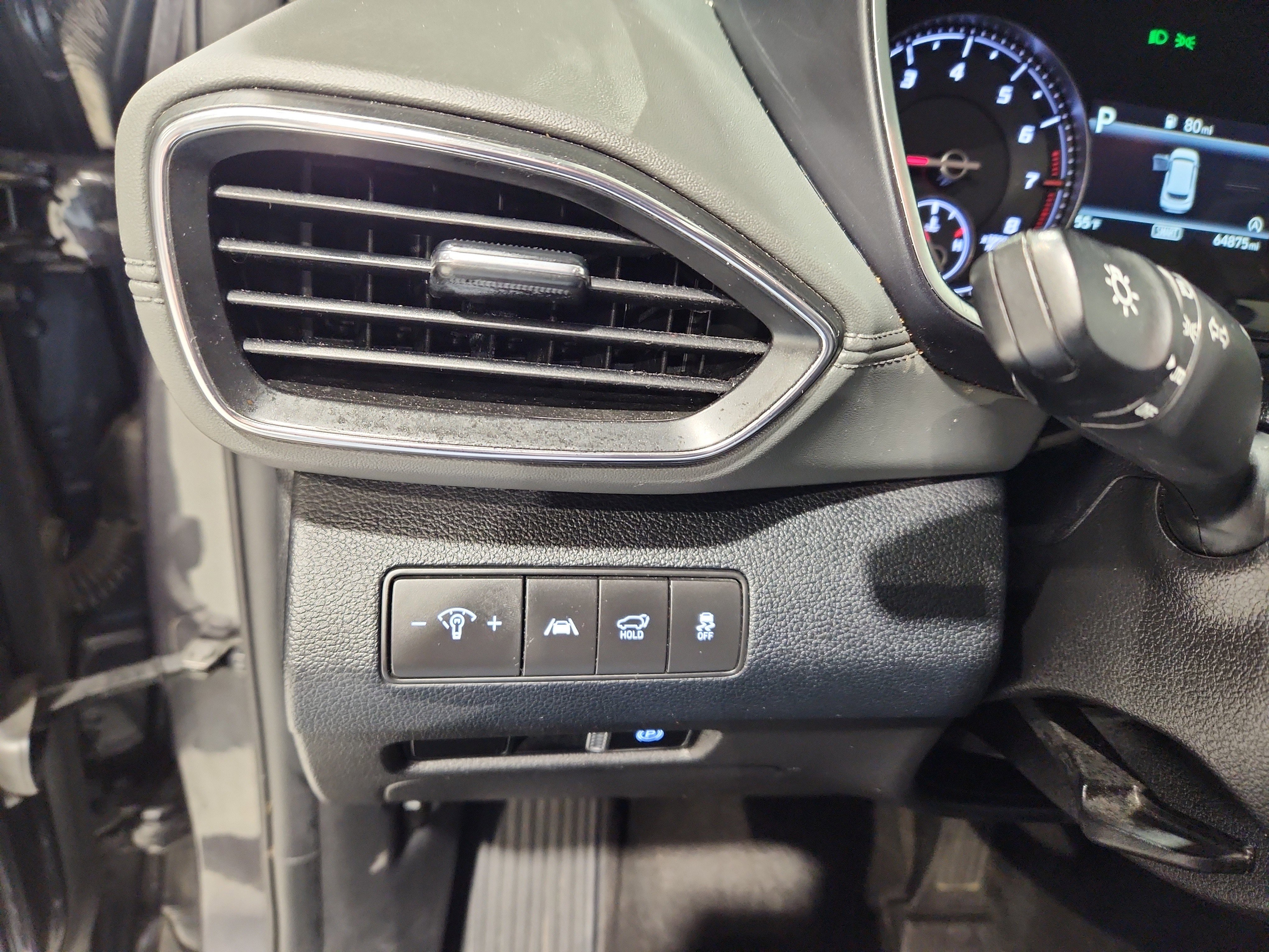 Used 2023 Hyundai Santa Fe SEL image 11