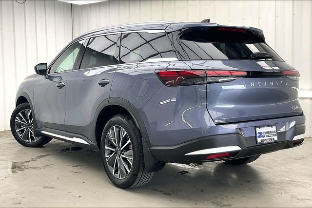 Certified 2026 INFINITI QX60 Luxe w/ Cargo Package AWD/4WD image 12