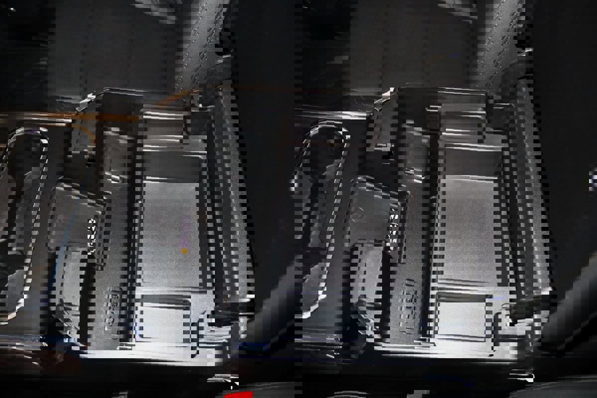 Used 2025 GMC Sierra 3500 SLT w/ SLT Premium Package image 63