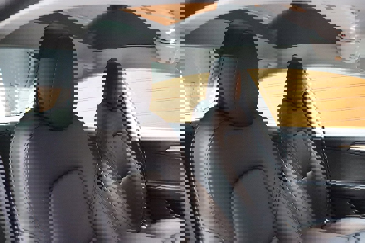 Used 2023 Tesla Model 3 Standard Range RWD image 37