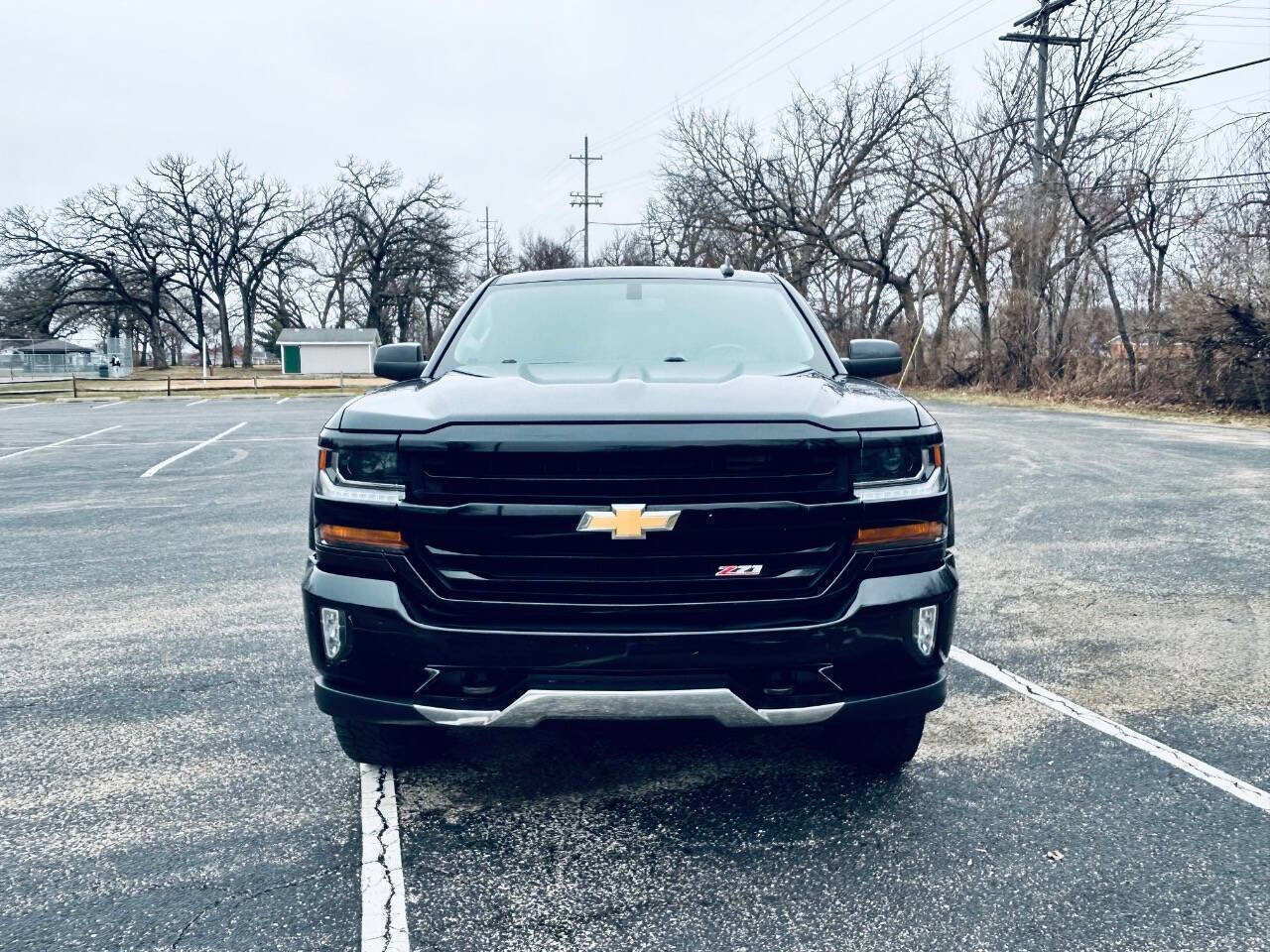 Used 2018 Chevrolet Silverado 1500 LT w/ All Star Edition image 4