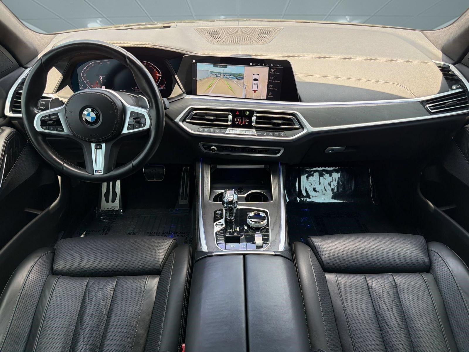 Used 2022 BMW X7 xDrive40i w/ M Sport Package AWD/4WD image 15